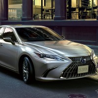 【レクサス ES 改良新型】フロントマスク刷新、快適性やリニアなドライブフィール追求…価格は599万円より 画像