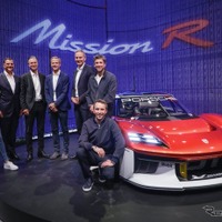 ポルシェ『ミッションR』、1088馬力の未来のEVレーサー…IAAモビリティ2021 画像