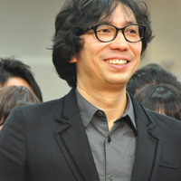 「NEWS」加藤シゲアキ、母校の青学で後輩にエール！「面倒くさいことに挑戦して」 画像