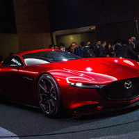 【東京モーターショー15】マツダ RX-VISION コンセプト…ロータリースポーツついに復活か［詳細画像］ 画像