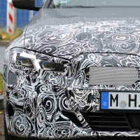 新ヘッドライトが露出！BMW 3シリーズツーリング 改良新型を初スクープ 画像