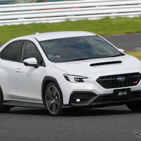 【スバル WRX S4 新型試乗】500万円以下で買えるのは相当なバーゲンプライスだ…中村孝仁 画像