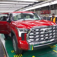 トヨタ タンドラ 新型、生産開始…ハイブリッドは2022年春から 画像
