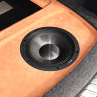 アンプのチョイスで低音の“鳴り方”が変わる!? 「サブウーファー」、導入のススメ 第6回 「ユニットサブウーファー」その2