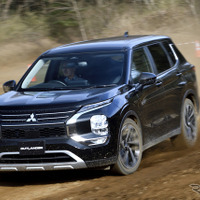 【三菱 アウトランダーPHEV 新型試乗】公道＆オフロードで見せた「唯一無二の非凡さ」…片岡英明 画像