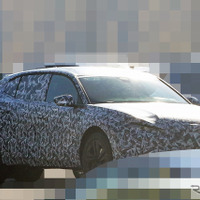プジョーからついにクーペSUV登場か!? 車名は「4008」が有力に 画像