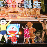 小島よしお＆エヴァちゃん、ドラえもんと新日本プロレス試合に参戦!? 画像