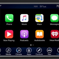 【CES16】FCAの「U connect」、4世代目に進化…CarPlayとAndroid Autoと連携 画像