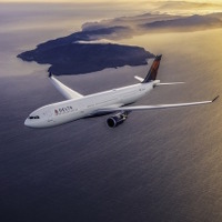 デルタ航空、早大の留学プログラムに渡航用航空券を無償提供 画像
