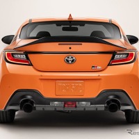 トヨタ GR 86 にダックテールスポイラー、専用オレンジが映える…米限定車［詳細写真］ 画像