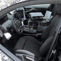 アウディ『S4アバント』次期型の内外装を初スクープ！シリーズ最後のエンジン車となるか 画像