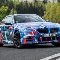 BMW M2 新型、M3 と M4 譲りのパワートレイン…プロトタイプ［詳細写真］ 画像