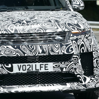 迫力のフロントマスク！ レンジローバー スポーツ最強の「SVR」プロトタイプ 画像