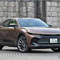 【トヨタ クラウン 新型】セダンでもSUVでもない「クラウン クロスオーバー」［詳細写真］ 画像