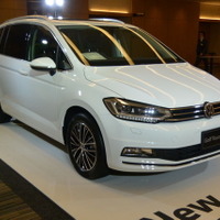 【VW ゴルフトゥーラン 新型】R-Lineモデルを2016年半ばに日本初導入へ 画像