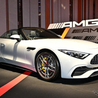 【メルセデスAMG SL】「Sensual Purity」をAMG流に味付けした迫力デザイン［詳細画像］ 画像