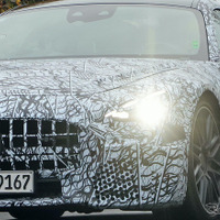 メルセデスAMG GT 次期型はエントリーモデルもPHEV！コックピットは「SL」を継承か 画像