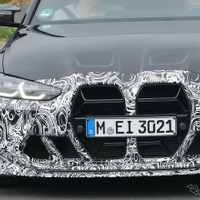 最強の3シリーズ、BMW『M3 CS』新型は只者じゃないオーラがプンプン！迫力のスタイルを見よ 画像