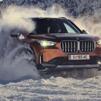 BMW X1 新型、48Vマイルドハイブリッド搭載…新写真を公開 画像