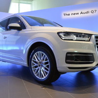 【アウディ Q7 新型】2リットル新設定…「国産高級ミニバンからの代替え狙う」 画像