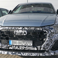 変更点が丸わかり！アウディのフラッグシップSUV『Q8』、改良プロトタイプを初スクープ 画像