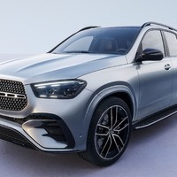 メルセデスベンツ『GLE』改良新型、表情チェンジ…受注を欧州で開始 画像
