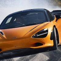 マクラーレン『750S』発表、V8ツインターボは750馬力に強化…『720S』後継　 画像