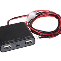 USB Type-C搭載・Quick Charge 3.0対応、ビートソニックから車載用USB電源「UCH3E」が新発売 画像
