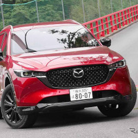 【マツダ CX-8 新型試乗】スモールプラットフォーム群のSUVを残すべき理由…中村孝仁 画像