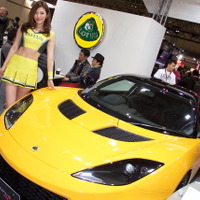 【東京オートサロン16】 ロータス エヴォーラ 400 が関東で初お披露目、注目を集める 画像