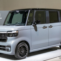 【ホンダ N-BOX 新型】『カスタム』は“自分を高めるモノ”---品格と質感を向上 画像