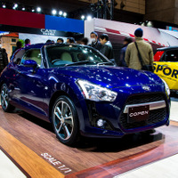 【東京オートサロン16】ルーフデザインにこだわり…コペン ローブ シューティングブレーク 画像