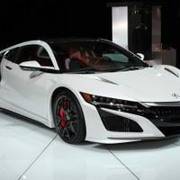 【デトロイトモーターショー16】ホンダ NSX 新型、量産第一号車がオークションに 画像
