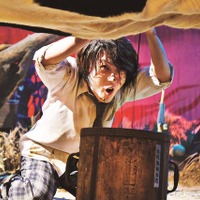 神木隆之介“ウザキャラ”に開眼！キス顔に変顔…『TOO YOUNG TO DIE！』ビジュアル一挙公開 画像