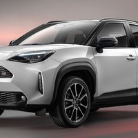『ヤリスクロス』改良新型に「GR SPORT」、ハイブリッドは132馬力にパワーアップ…欧州先行発表 画像