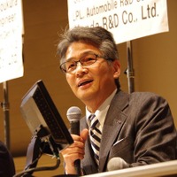【オートモーティブワールド16】素から入るかデバイスに頼るか、スポーツカーの安全…メーカー5社開発者対談 画像