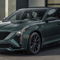 キャデラックのスポーツセダン、『CT5-V』に改良新型…ツインターボは360馬力に強化 画像