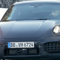 前後デザインが大きく変わる!? ハイブリッド化するポルシェ『911ターボ』992.2世代の進化とは 画像