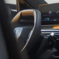 プジョーの新型電動SUV『e-5008』、3月デビューへ…内装を予告 画像