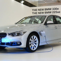 【BMW 330e】3シリーズ すべてのパワートレインが500万円台で選択可能に 画像