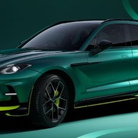 アストンマーティンの高性能SUV『DBX707』、F1モチーフの「AMR24」仕様発表 画像