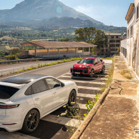 シチリア島の風景に映える新型『カイエンGTS』、ポルシェが新写真を公開 画像