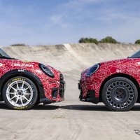 MINI、新型「ジョンクーパーワークス」2車種を世界初公開　初のEVも 画像
