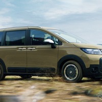 【ホンダ フリード 新型】CROSSTARは実用性と冒険心が調和するエクステリア［詳細画像］ 画像