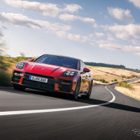 ポルシェ『パナメーラ』新型の「GTS」と「ターボS E-ハイブリッド」の予約開始 画像