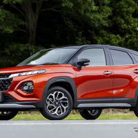 ちょうどいいサイズのクーペSUV、スズキ『フロンクス』をプロトタイプで先行チェック［詳細画像］ 画像