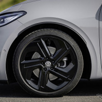 V6ターボを上回る2モーター搭載、VWのEV版「GTIパフォーマンス」の驚異的なスペックとは 画像