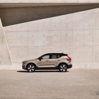 ボルボ『EX40』新登場、XC40 Rechargeから改称…オンライン販売開始 画像