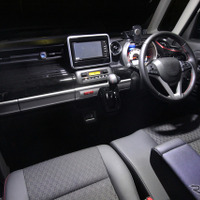 DIYで簡単！ 省電力＆オシャレな室内に変わるLEDルームランプ化の～Weeklyメンテナンス～ 画像