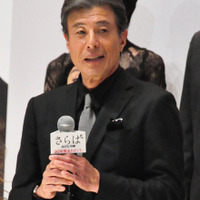 舘ひろし、号泣の木の実ナナのために「泣かないで」歌う！ 画像